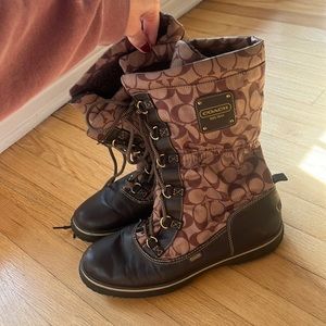 COACH PRINTED WINTER BOOTS SIGNATURE MONOGRAM